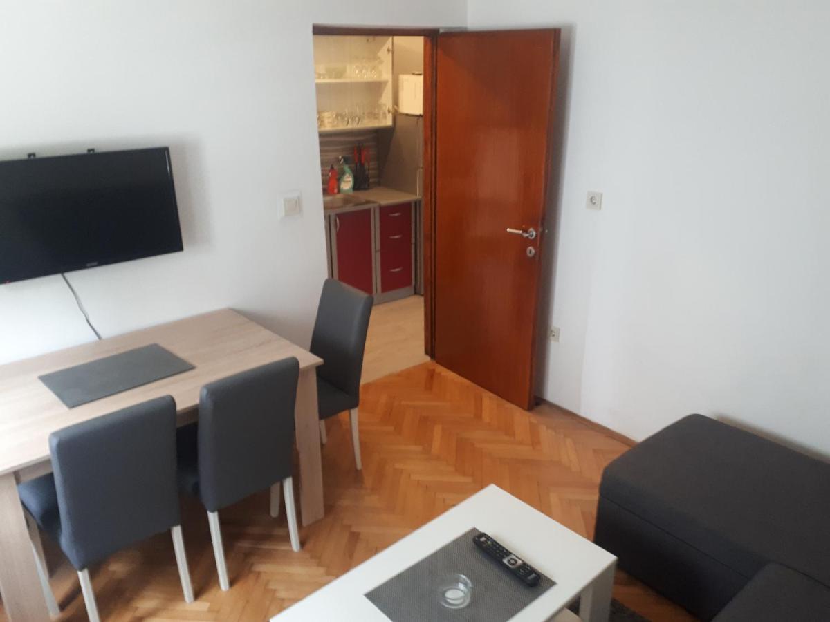 Apartments Mamich Kaštela Eksteriør bilde