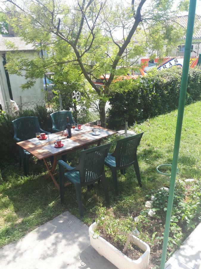Apartments Mamich Kaštela Eksteriør bilde